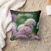 Bee Happy mit Lila Allium Blume Motivierend Kissen (Decke)