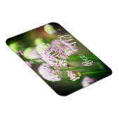 Bee Happy mit Lila Diagonal Allium Blume Magnet (Rechte Seite)