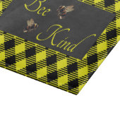 "Bee Kind" Gingham Schneidebrett (Ecke)