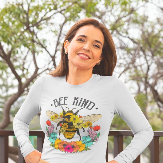 Bee Kind Wild Blume Graphic Lässig LS T-Shirt