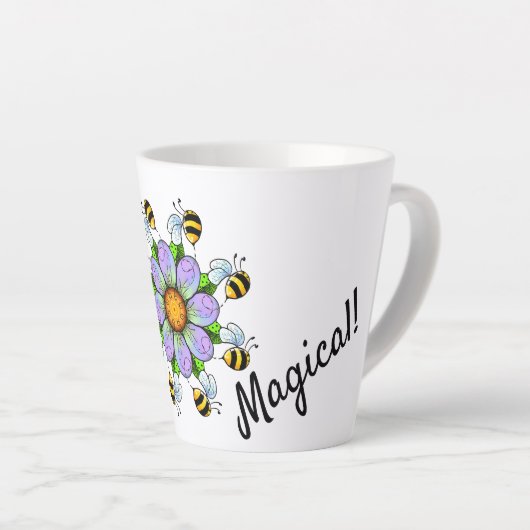 Bee Magical Small Latte Tasse (Rechte Ecke)