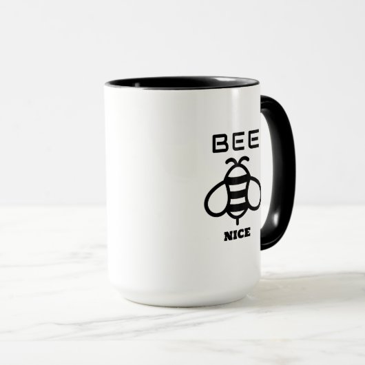 Bee Nice with Minimal Design Tasse (VorderseiteRechts)