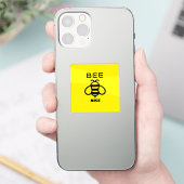 Bee Nice with Yellow Background Design Aufkleber (Telefon)