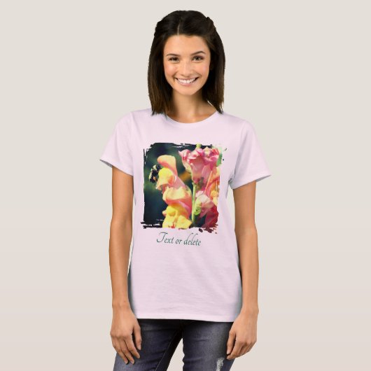Bee On Snapdragon Flower Personalized T-Shirt (Vorne ganz)