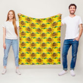 Bee on Sunflower Flower Pattern Design Yellow  Fleecedecke
