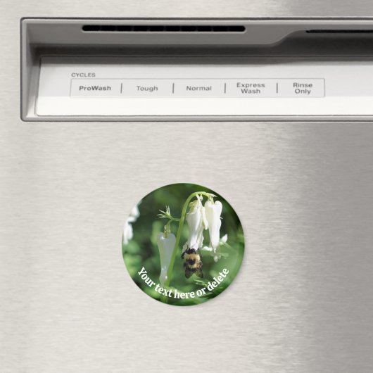 Bee On White Columbine Flower Personalized Magnet (In Situ (Geschirrspüler))