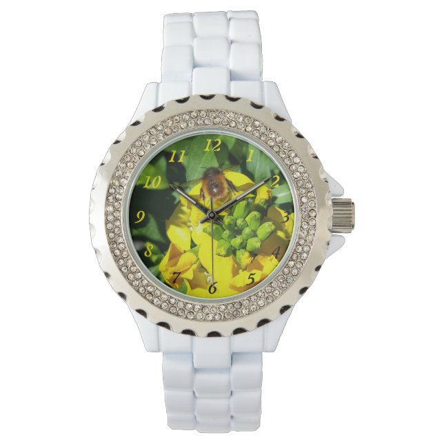 Bee on Yellow Flowers Armbanduhr (Vorderseite)