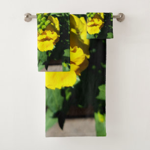 Bee on Yellow Flowers Badhandtuch Set