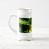 Bee on Yellow Flowers Bierglas (Links)