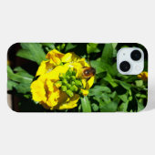 Bee on Yellow Flowers Case-Mate iPhone Hülle (Rückseite (Horizontal))