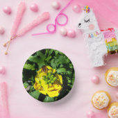 Bee on Yellow Flowers Pappteller (Party)