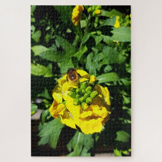 Bee on Yellow Flowers Puzzle (Vertikal)