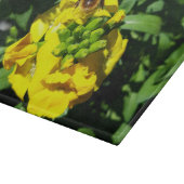 Bee on Yellow Flowers Schneidebrett (Ecke)