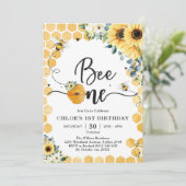 Bee One Honey Bee 1st Birthday Invitation Einladung (Stehend Vorderseite)