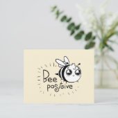 Bee Positive Funny Cartoon Postkarte (Stehend Vorderseite)
