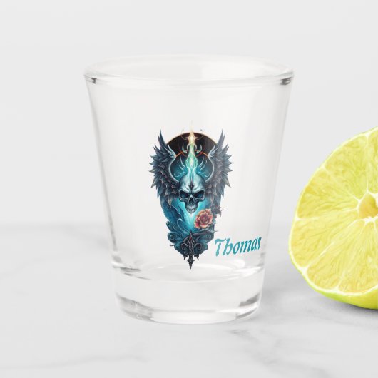 beeindruckender, realistischer Schädel, Schnapsglas (Vorderseite)
