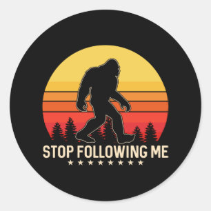 Beenden Sie den Bigfoot Retro Design Runder Aufkleber
