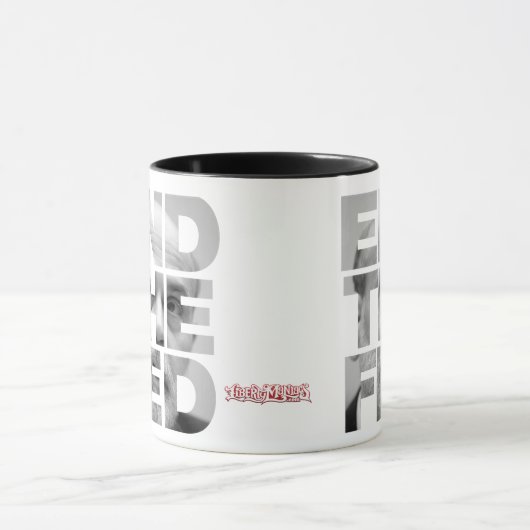 Beenden Sie die gefütterten Tassen (Zentrum)