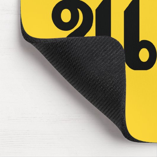 Beer Addict Ō Kee Mao in Thai Language Ō Mousepad (Ecke)