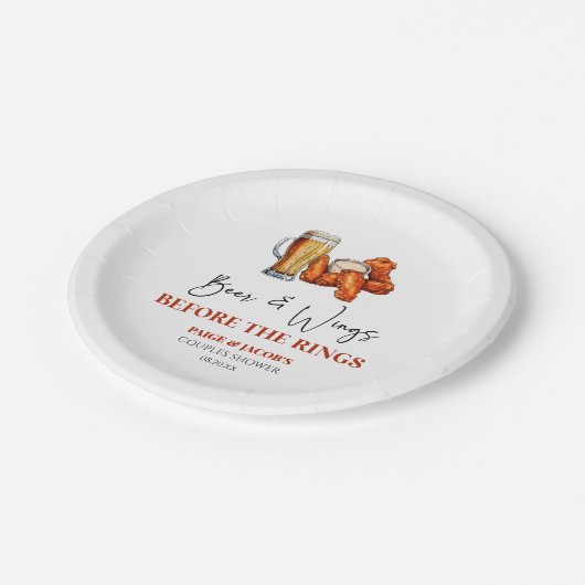 Beer and Wings Before The Rings Couples Shower Pappteller (Schrägansicht)