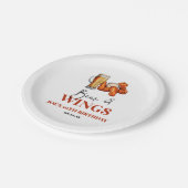 Beer and Wings Birthday Party Pappteller (Schrägansicht)