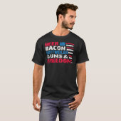 Beer Bacon Rottweiler Guns & amp Freedom 4. Ju T-Shirt (Vorne ganz)