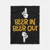 Beer In Out Funny Alcohol Drinking Team Squad Men Fleecedecke (Vorderseite)