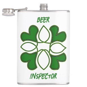 Beer Inspector St Patricks Celtic Cross und Cover Flachmann