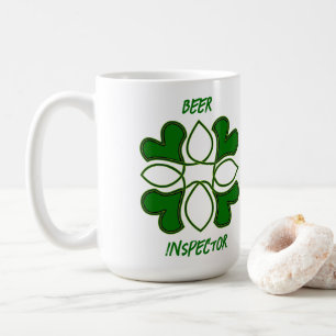 Beer Inspector St Patricks Celtic Cross und Cover Kaffeetasse