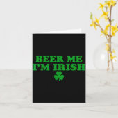 Beer Me I'm Irish Shamrock, Funny St Patricks Day Karte (Gelbe Blume)