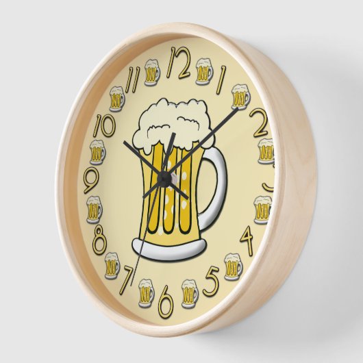 Beer Thirty Clock Wanduhr (Winkel)