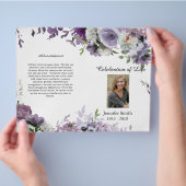 Beerdigung des Lavender Purple Flowers-Programms Flyer (Hand)
