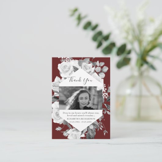 Beerdigung Foto Gedenkstätte floralen Rot Danke Ka Begleitkarte (Stehend Vorderseite)