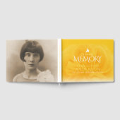 Beerdigung in gelbem Gästebuch der Rose des gelben (Voll)