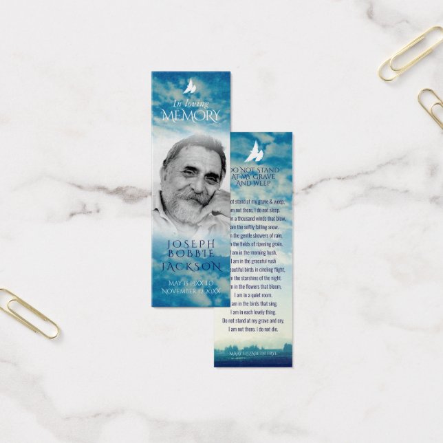 Beerdigung in liebenden Gedächtniswolken schlankes (Büro)