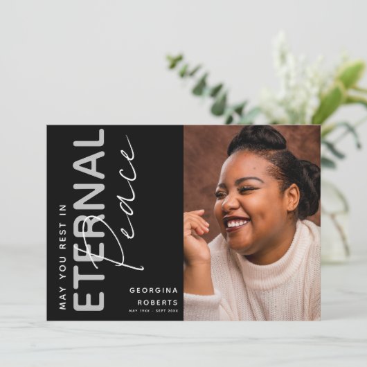 Beerdigung oder Gedenkdienst des ewigen Friedens Einladung (Stehend Vorderseite)