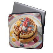 Beeren-Waffel-Frühstücksteller Laptopschutzhülle (Vorderseite Links)