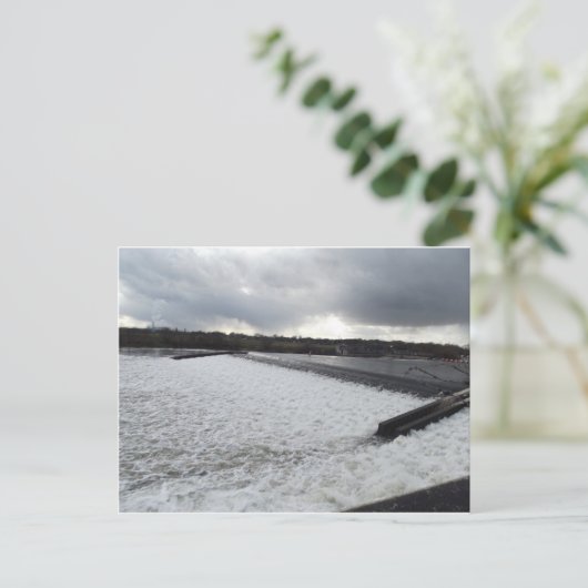 Beeston Weir Postkarte (Stehend Vorderseite)