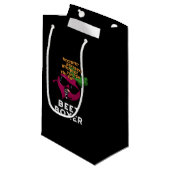 Beet Boxer Funny Beet Puff Dark BG Kleine Geschenktüte (Vorderseite Schrägansicht)