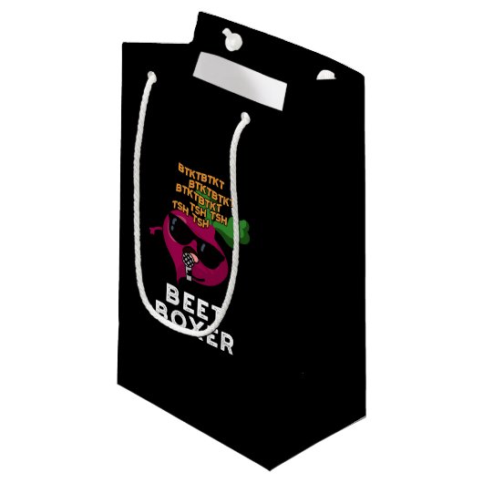 Beet Boxer Funny Beet Puff Dark BG Kleine Geschenktüte (Vorderseite Schrägansicht)