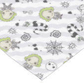 Beetlejuice Muster Tischdecke (Schrägansicht)