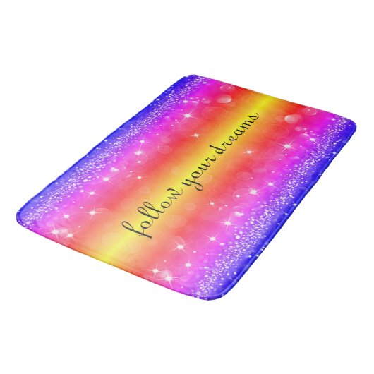 Befolgen Sie Ihre Träume Rainbow Sparkat Badematte (Schrägansicht)