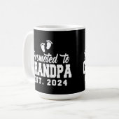 Befördert auf Opa 2024 Neue Großvaterschwangerscha Kaffeetasse (Vorderseite Links)