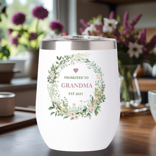 Befördert nach Oma Est. 2025 Blumendesign