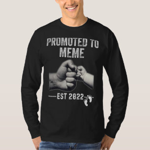 Befördert zu Meme 2022 Junge Mutter 2022 Muttertag T-Shirt