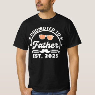 Befördert zu Pater Est. 2025 - New Dad T-Shirt