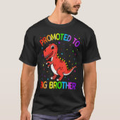 Befördert zum Big Brother Dinosaur Big Brother Fin T-Shirt (Vorderseite)
