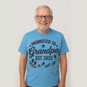 Befördert zum Großvater EST. 2025 T-Shirt