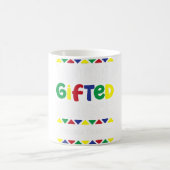 begabt und schwarz kaffeetasse (Mittel)
