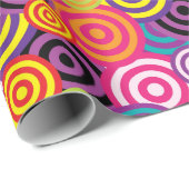 Begeben Sie sich in den Circles farbenfrohes Fest  Geschenkpapier (Rolleneckpunkt)